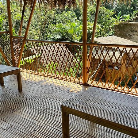 El Bamboo Guesthouse Jambu  Eksteriør billede