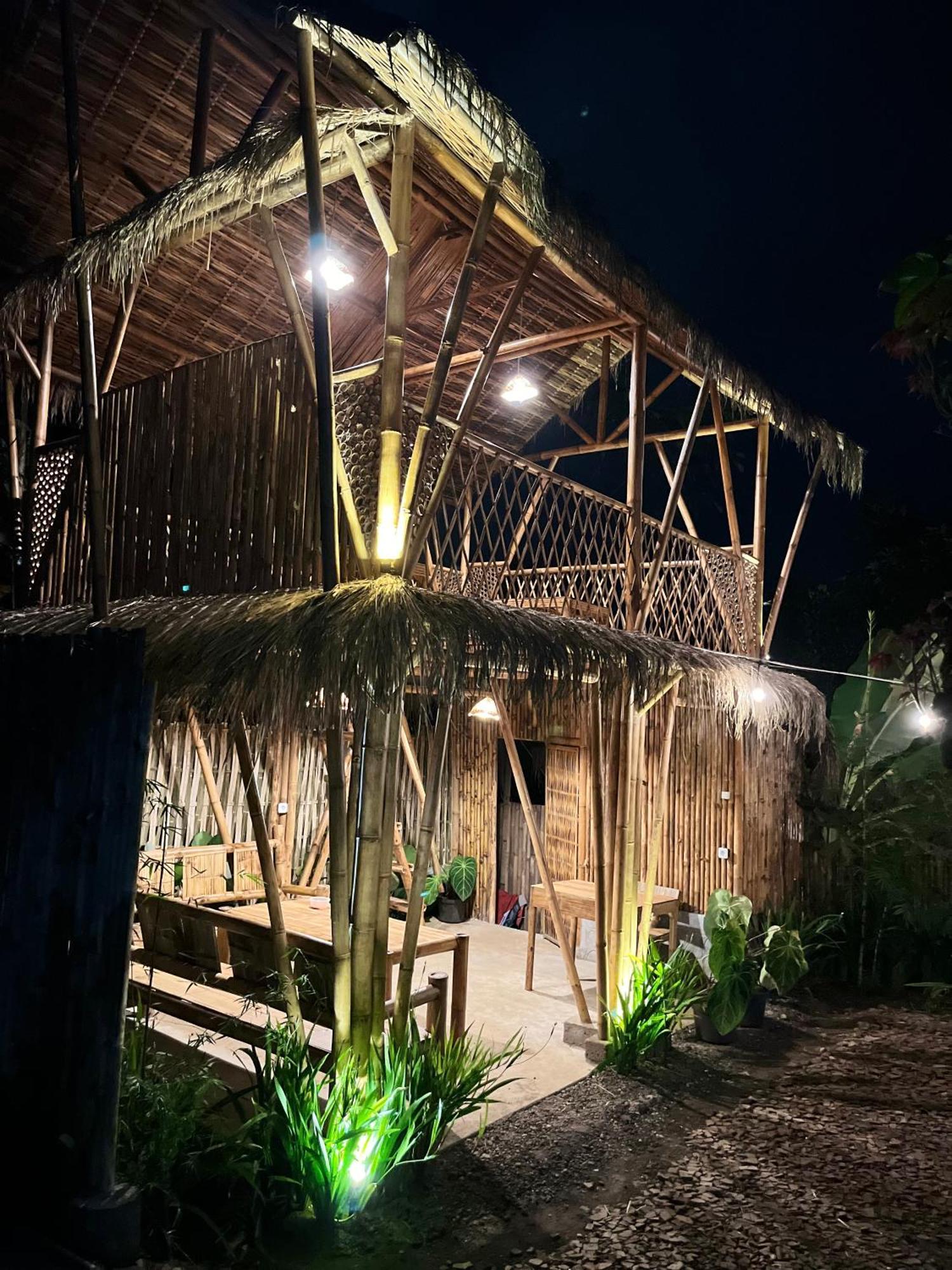 El Bamboo Guesthouse Jambu  Eksteriør billede